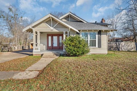 A home in Grand Saline