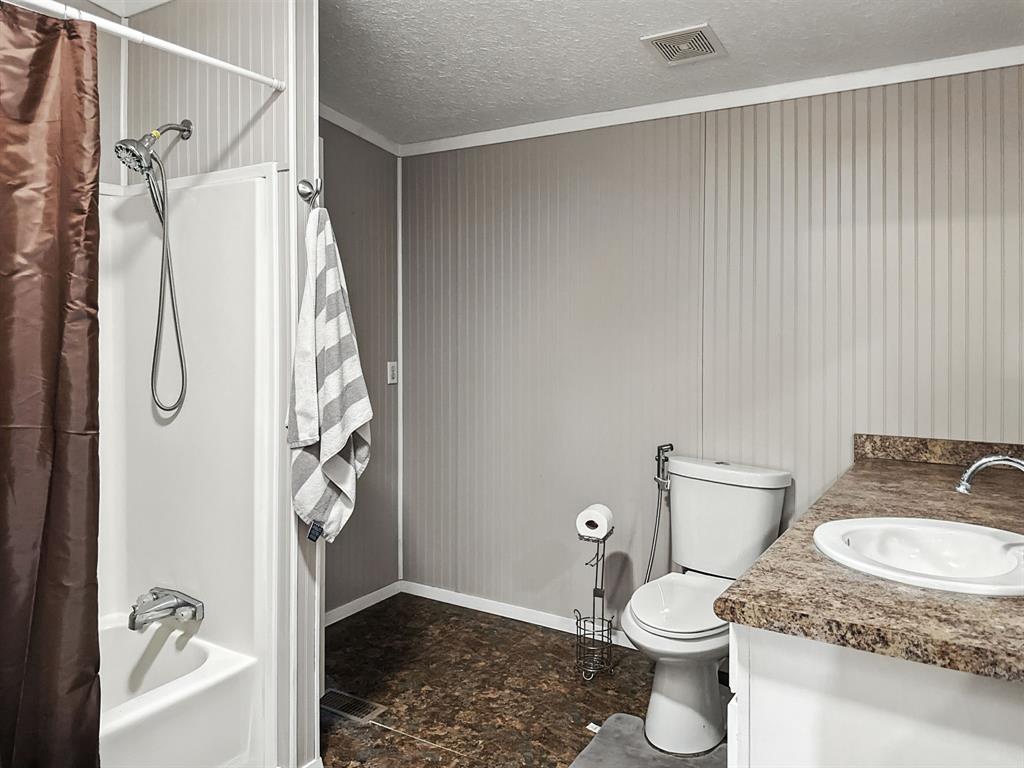 G CARPENTER 5.79 AC - Residential