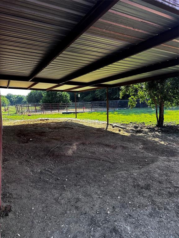 G CARPENTER 5.79 AC - Residential