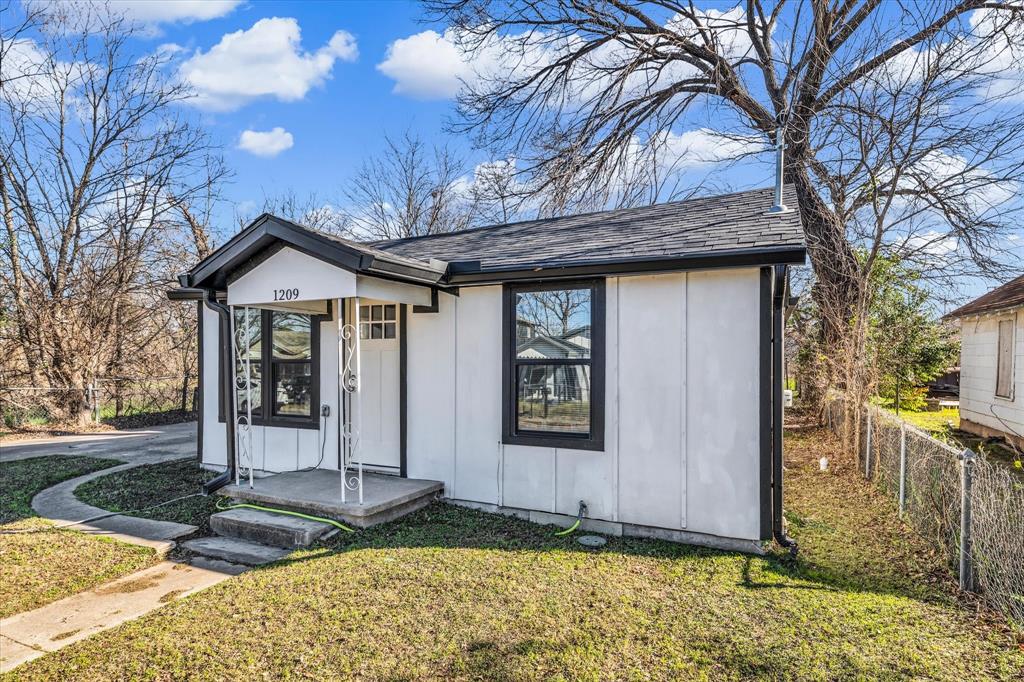 BROWN-DOSSETT - Residential