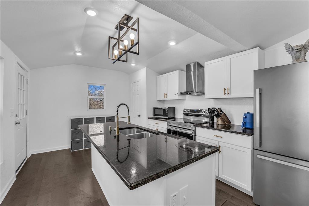 BROWN-DOSSETT - Residential