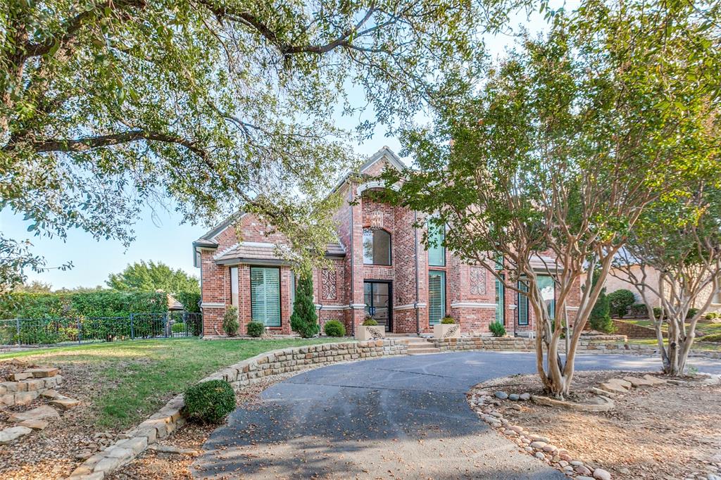 5221 Southern Hills Drive