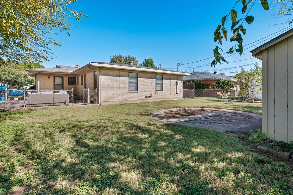 Boaz Z Country Place - Residential