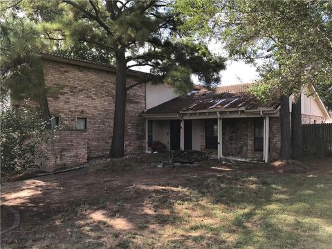 A home in Hickory Creek