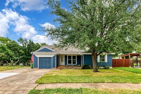 1413 Hill Street Grapevine TX 76051