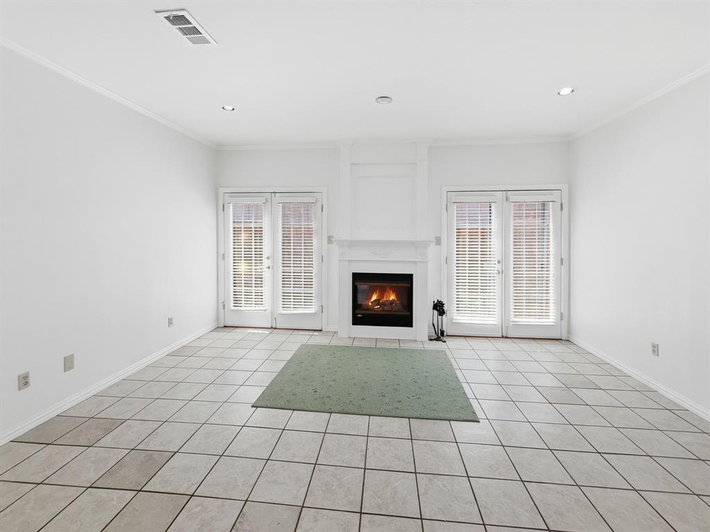 2727 Shelby Avenue N