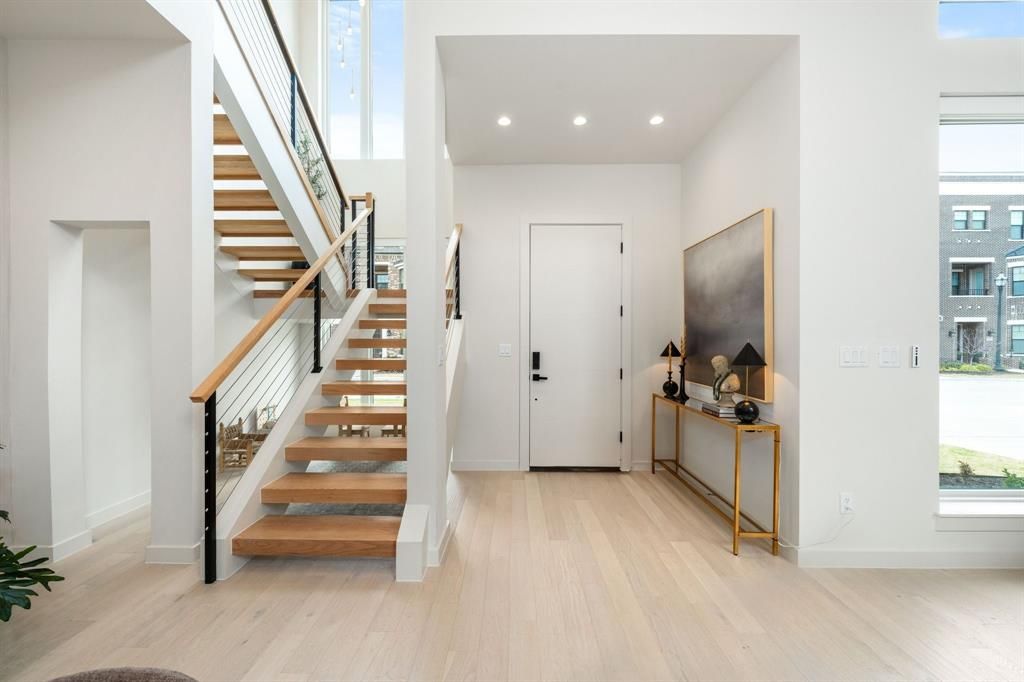 Photo of 207 Morningside Drive, Roanoke, TX 76262 (MLS # 21196287)