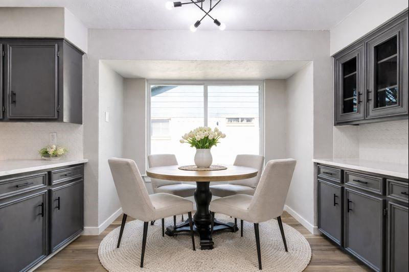 1618 University Drive