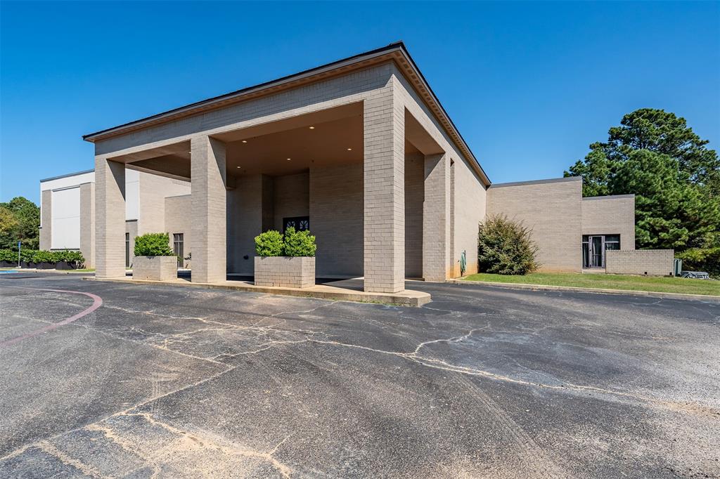 NA - Commercial Sale