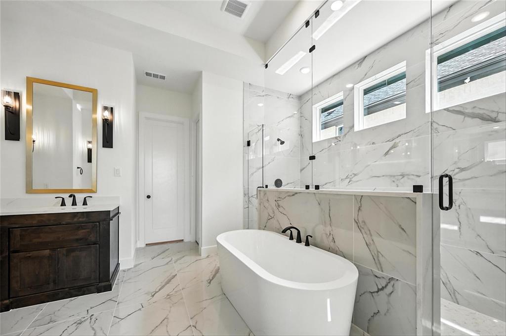 Trinity Falls 70s - Residential