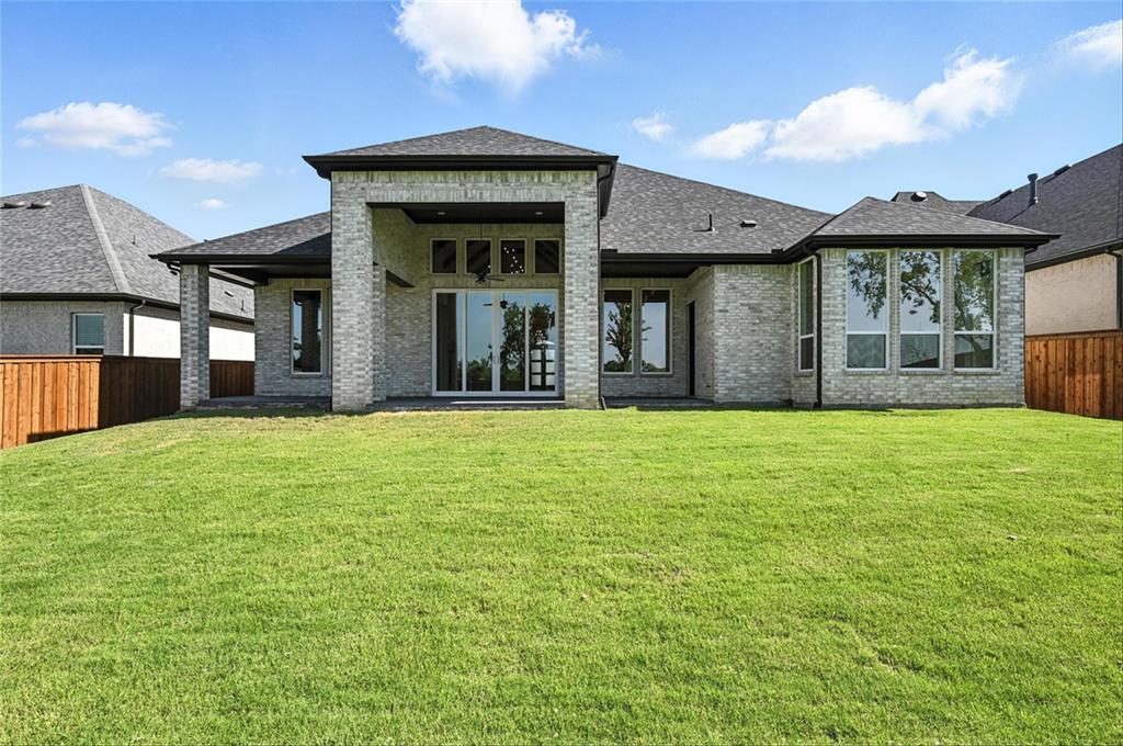 Trinity Falls 70s - Residential