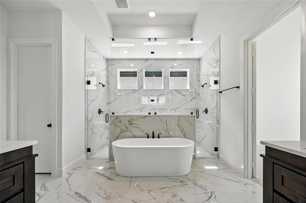 Trinity Falls 70s - Residential