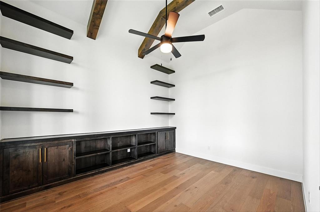 Trinity Falls 70s - Residential