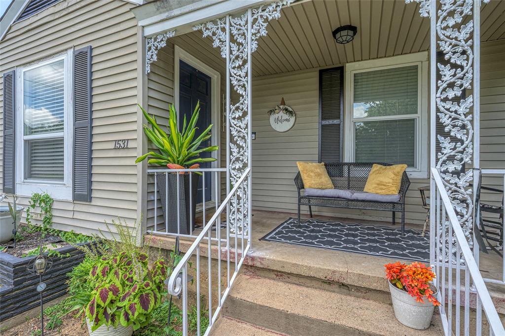 1531 W Main Street