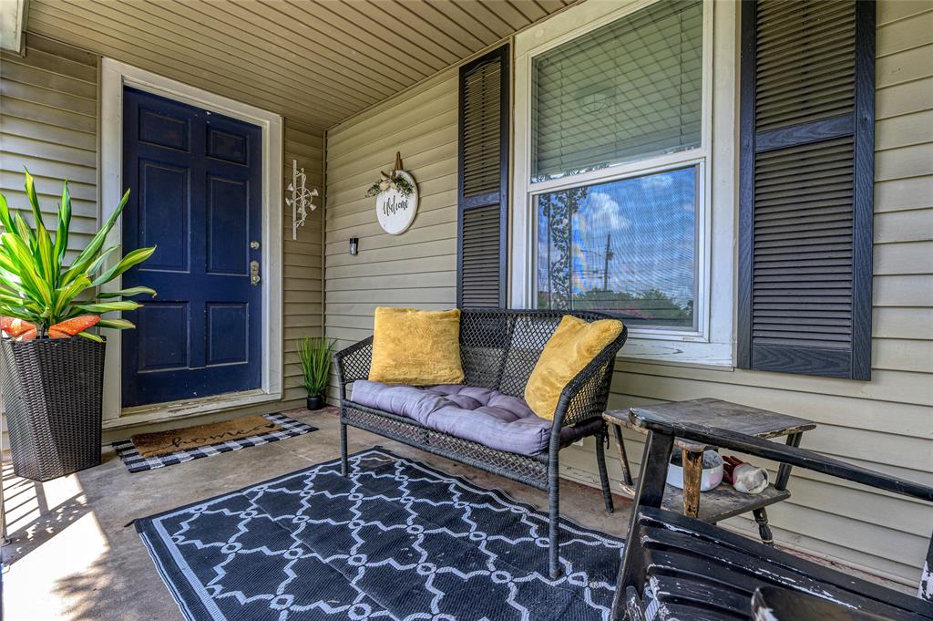 1531 W Main Street