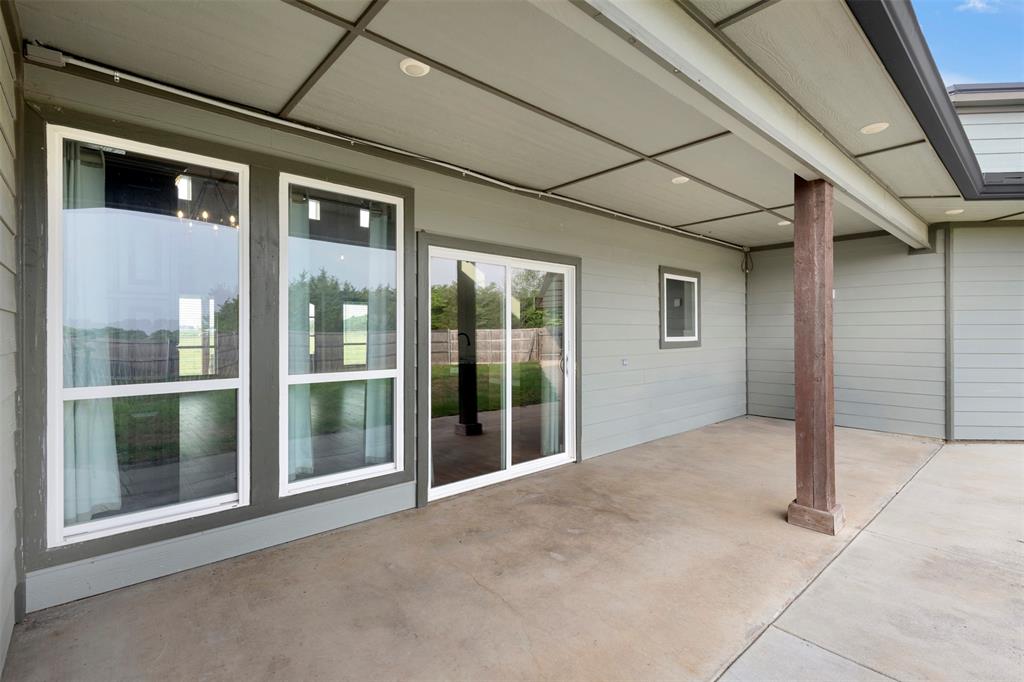 Fredas House Add - Residential