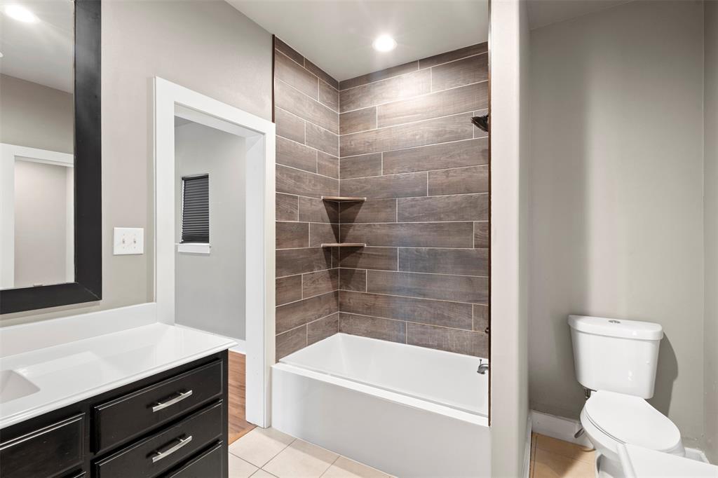 Fredas House Add - Residential