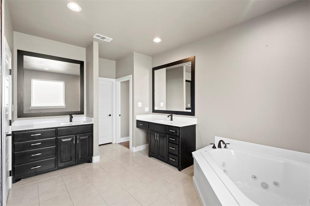 Fredas House Add - Residential