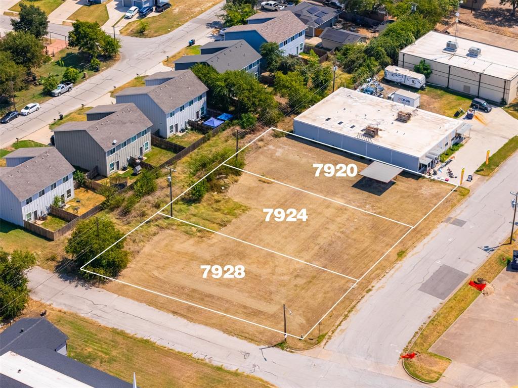 7924 W Elizabeth Lane