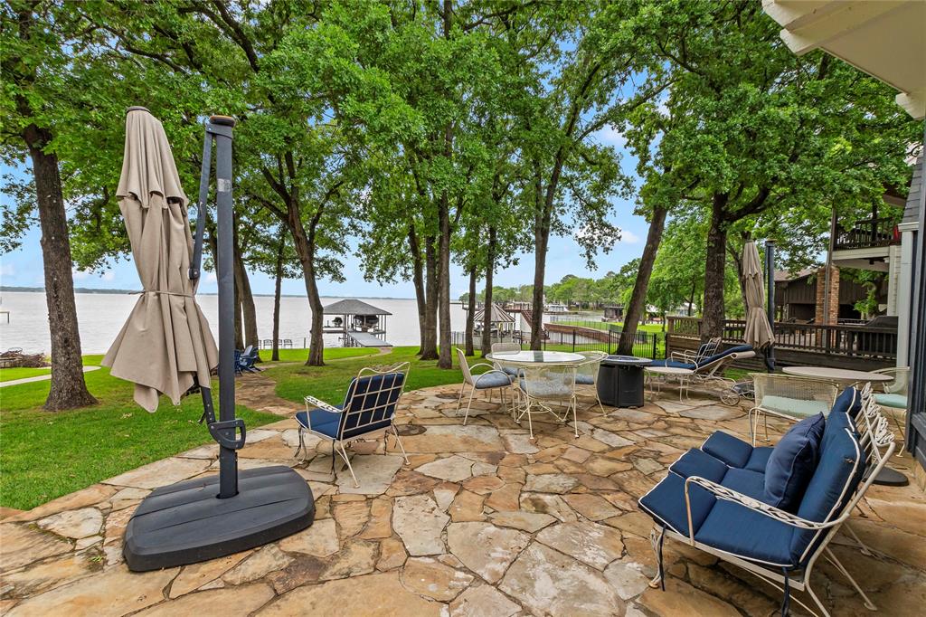 Deer Island Estate - Residential