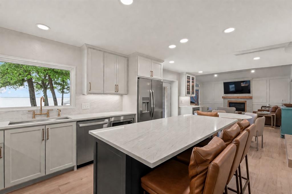 Deer Island Estate - Residential