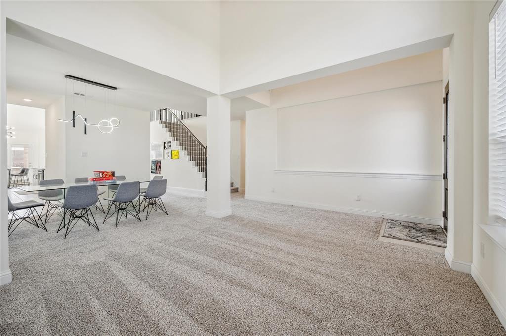 318 Gleneagles Drive