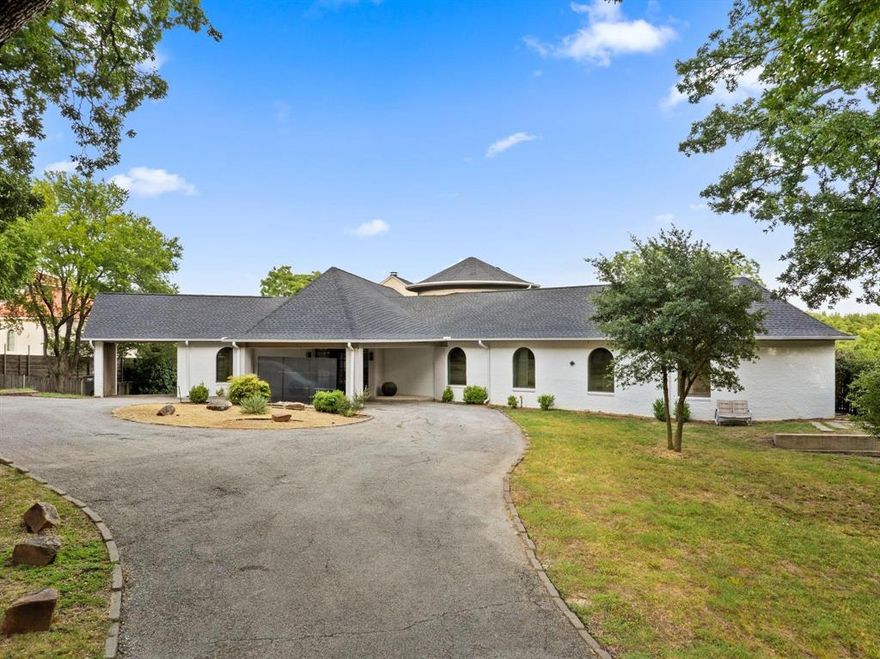 In a neighborhood tucked away in an exclusive area just 15 minutes from downtown Ft. Worth you will find rare estates sitting on parcels of land 3 - 20 acres in size. On this property that looks out over a small lake is this gorgeous home.  This home is perfect for raising a  family and exceptional for family gatherings, corporate entertainment, and all types of events. Located 15 minutes from the Texas Rangers and Dallas Cowboy stadiums. Additionally, only 20 minutes from Dallas Ft. Worth International Airport.  Because of its rare location and a portion of the land that can be used for horses, cattle  or crops the potential is beyond imagination for the right person. 

The open kitchen bar flows seamlessly into the dining room, living room, full bar and patio. patio, creating the perfect layout for hosting large groups, celebrations, or relaxing evenings under the stars. From the moment you enter, you’ll notice how the layout maximizes flow and comfort. The main living area welcomes natural light and transitions beautifully into the dining room, outdoor patio bar and kitchen areas. Step outside to a generous backyard that’s made for gatherings—whether it’s summer BBQs, birthdays, or simply enjoying the Texas sunset.

 The home sits on a 3 acre lot and is nestled in a well-established neighborhood with access to I-30, shopping, restaurants and  schools.