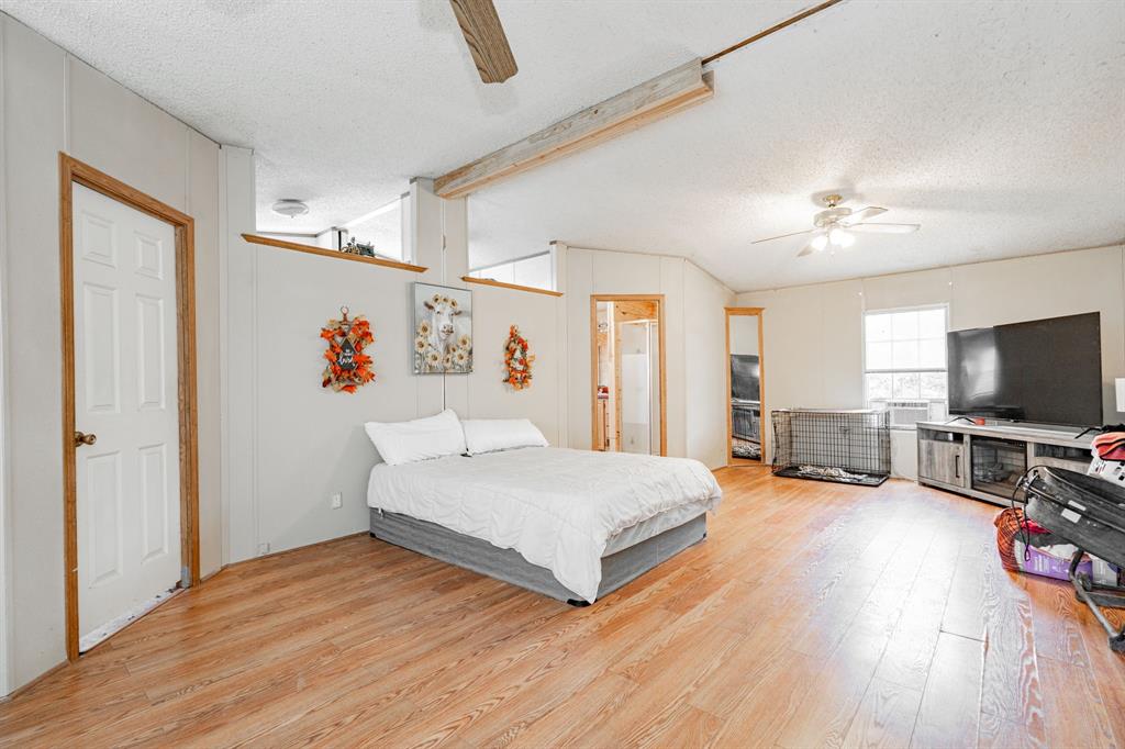 J PING SUR - Residential