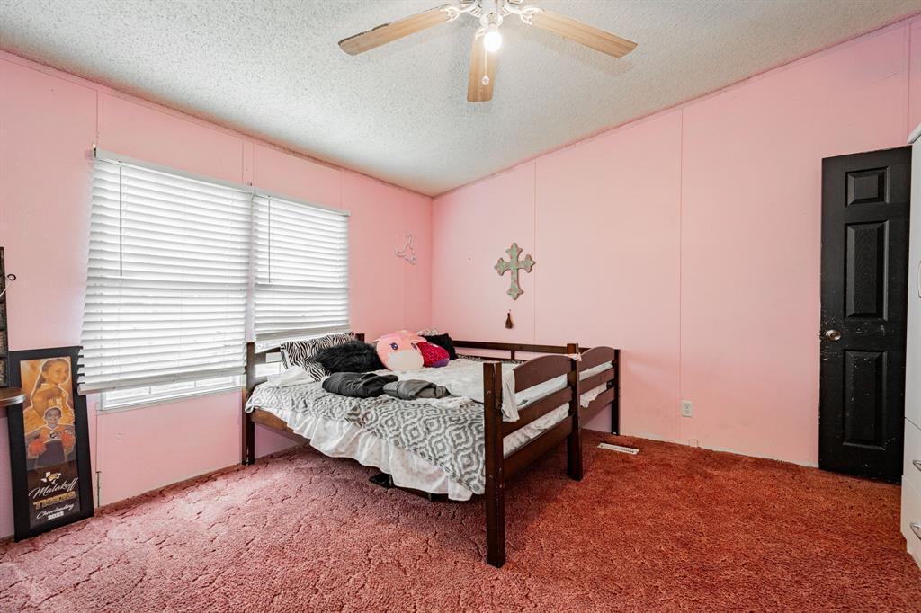 J PING SUR - Residential