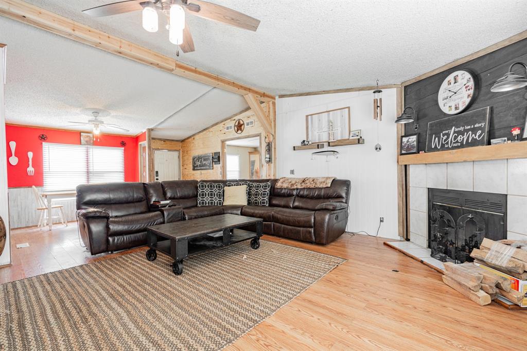 J PING SUR - Residential