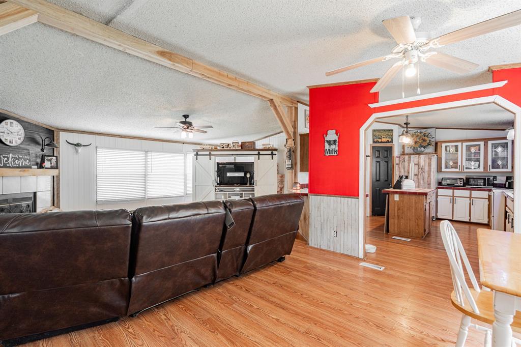 J PING SUR - Residential