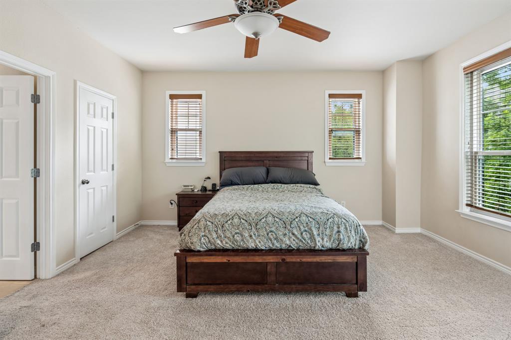 Ridglea Place - Residential