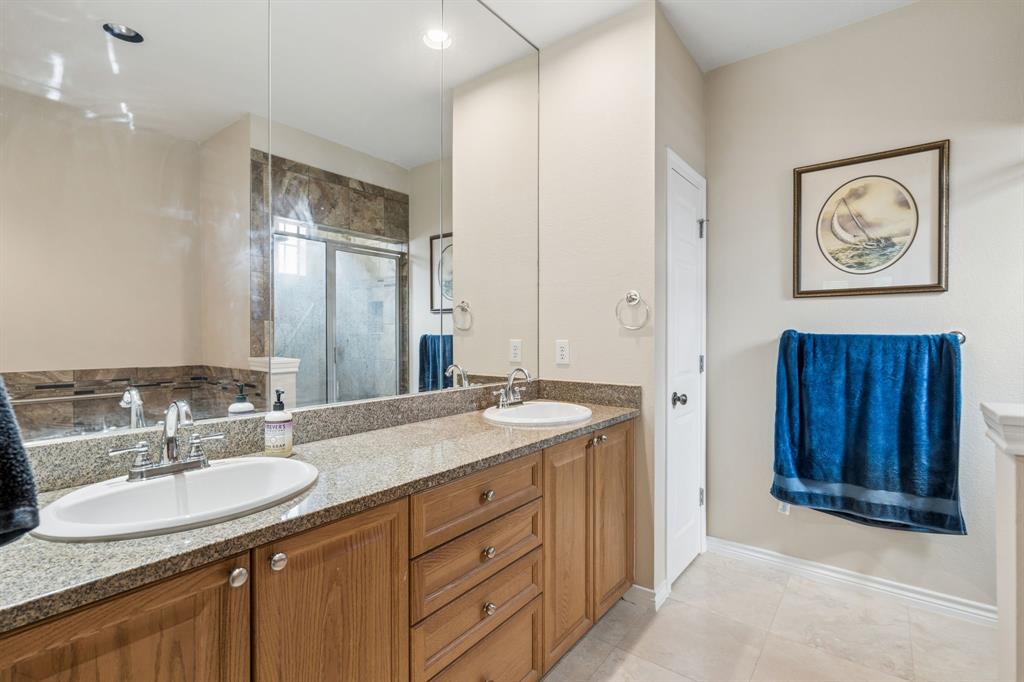 Ridglea Place - Residential