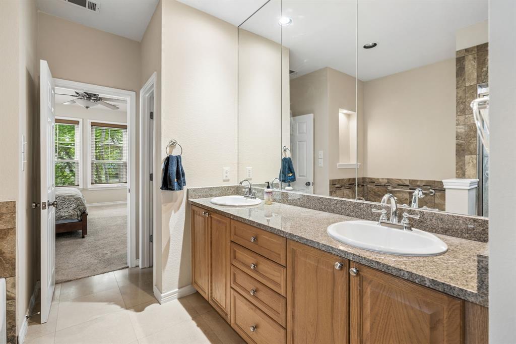 Ridglea Place - Residential