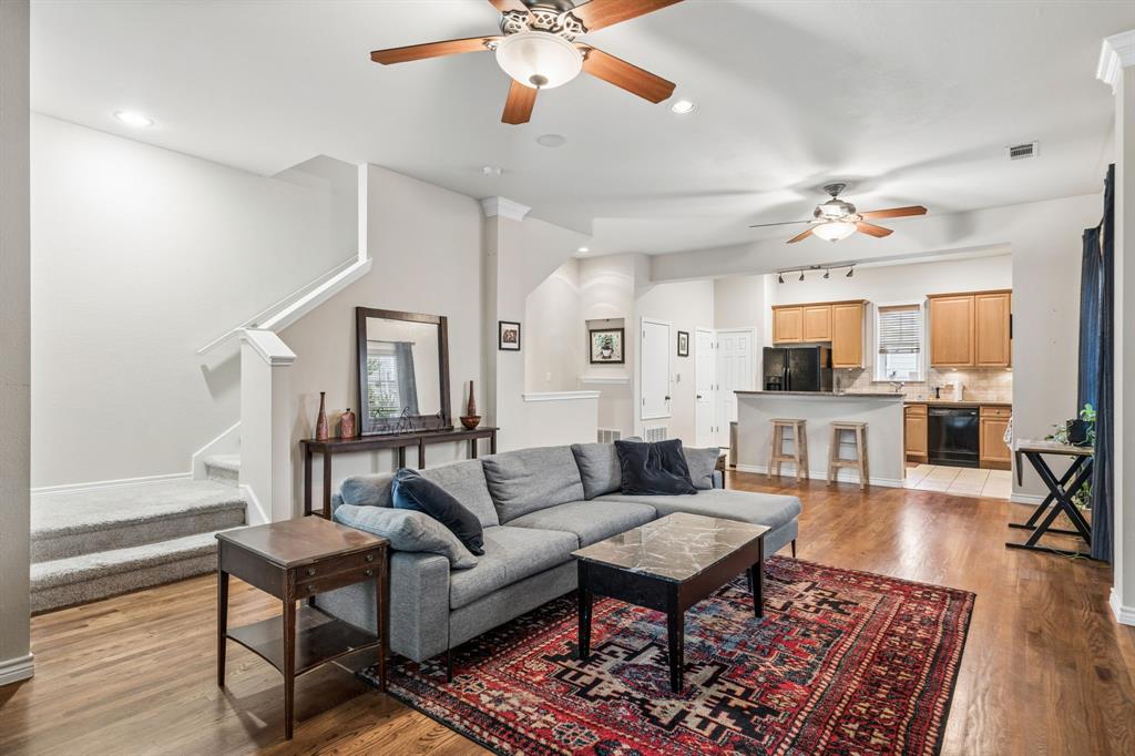 Ridglea Place - Residential