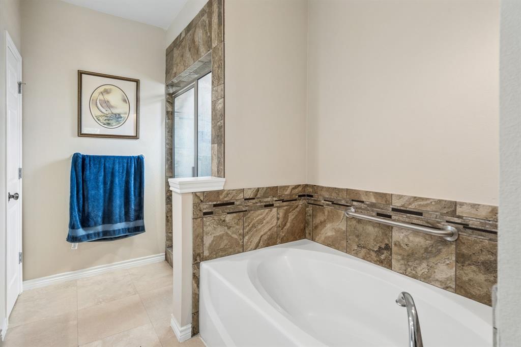 Ridglea Place - Residential