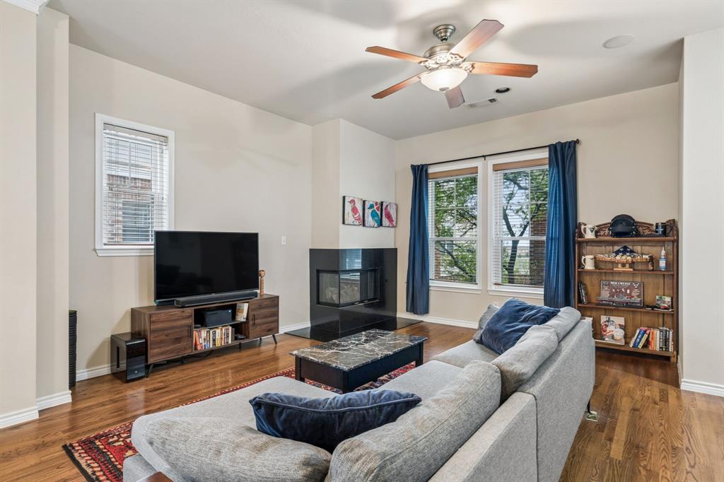 Ridglea Place - Residential