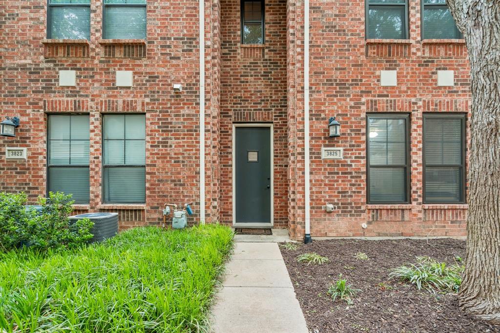 Ridglea Place - Residential