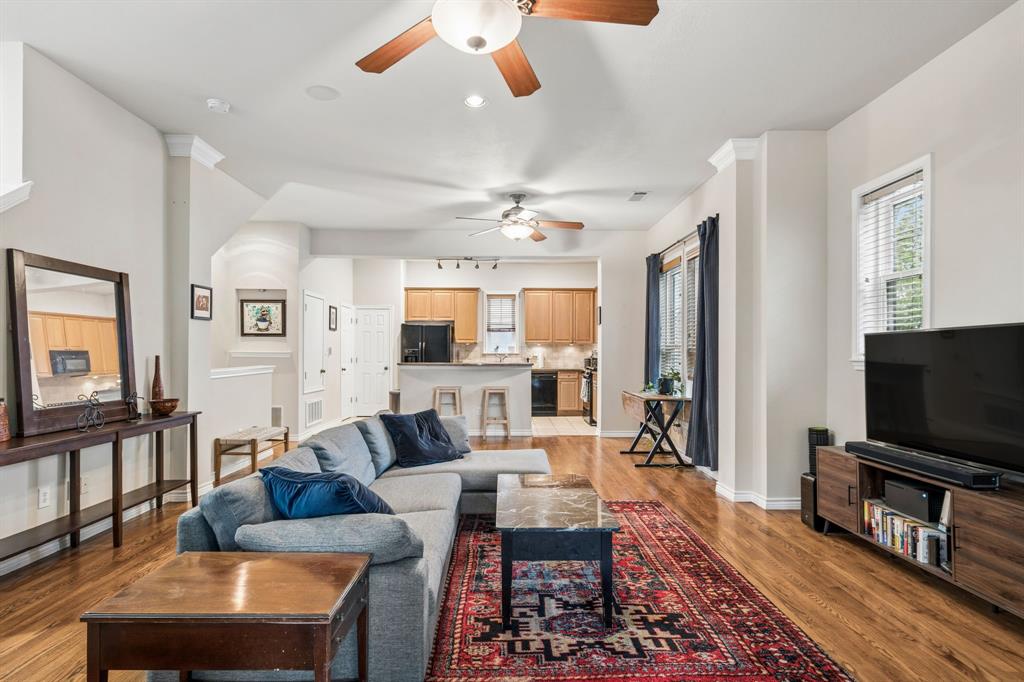 Ridglea Place - Residential