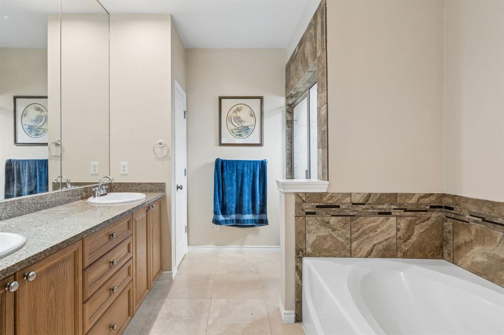 Ridglea Place - Residential