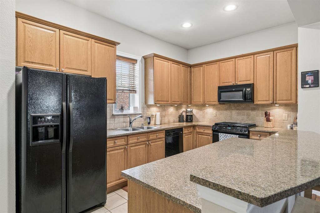 Ridglea Place - Residential