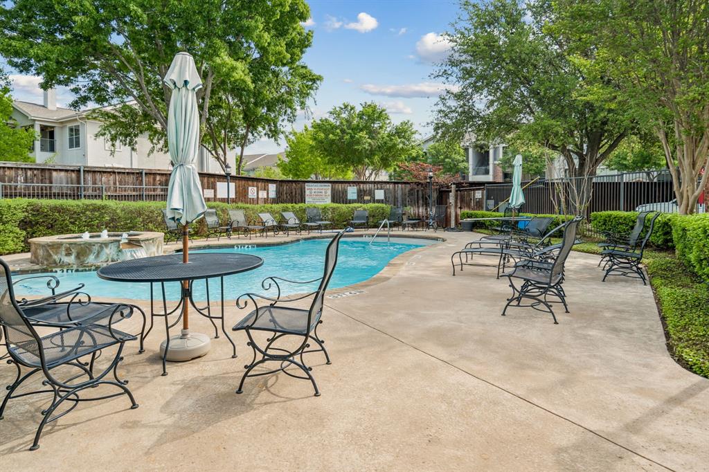 Ridglea Place - Residential