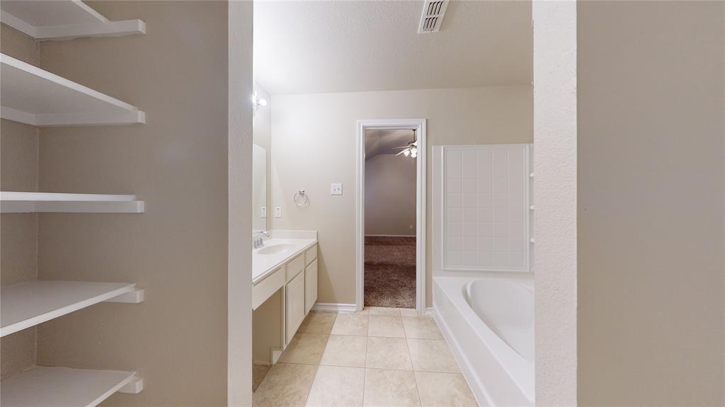 Verandah Ph I D - Residential Lease