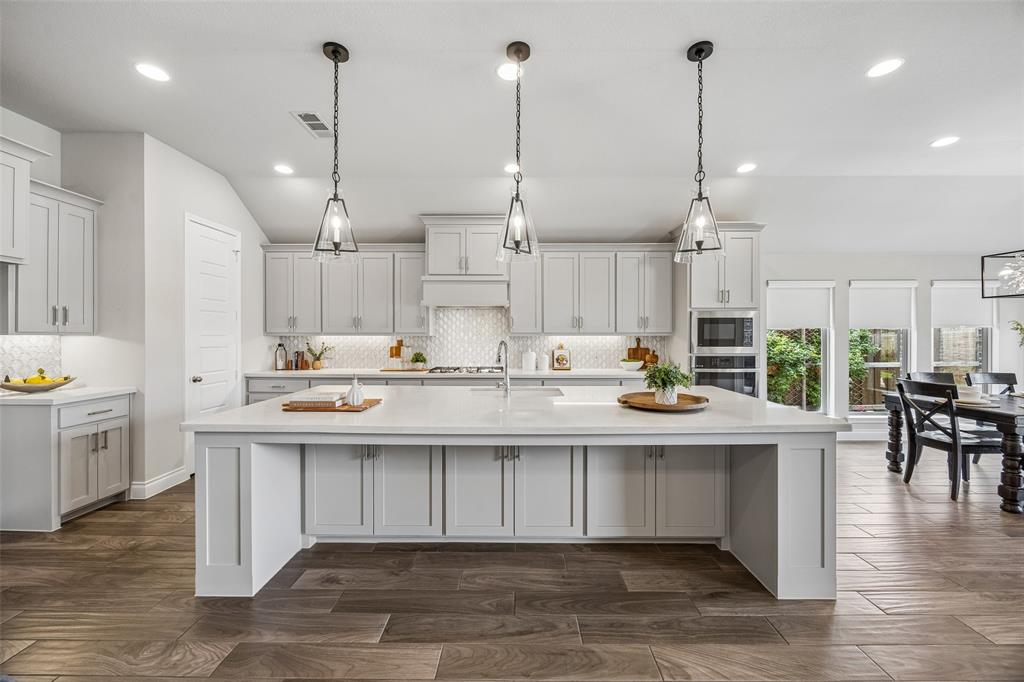 409 Calmwater Cove