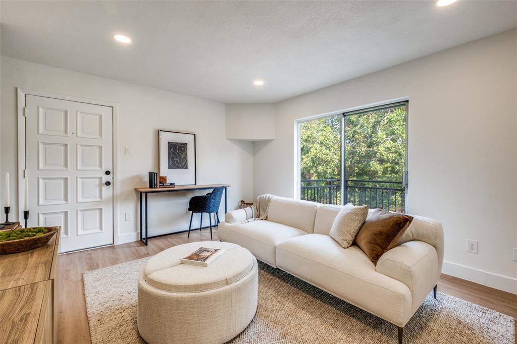 One Holland Place Condos - Residential