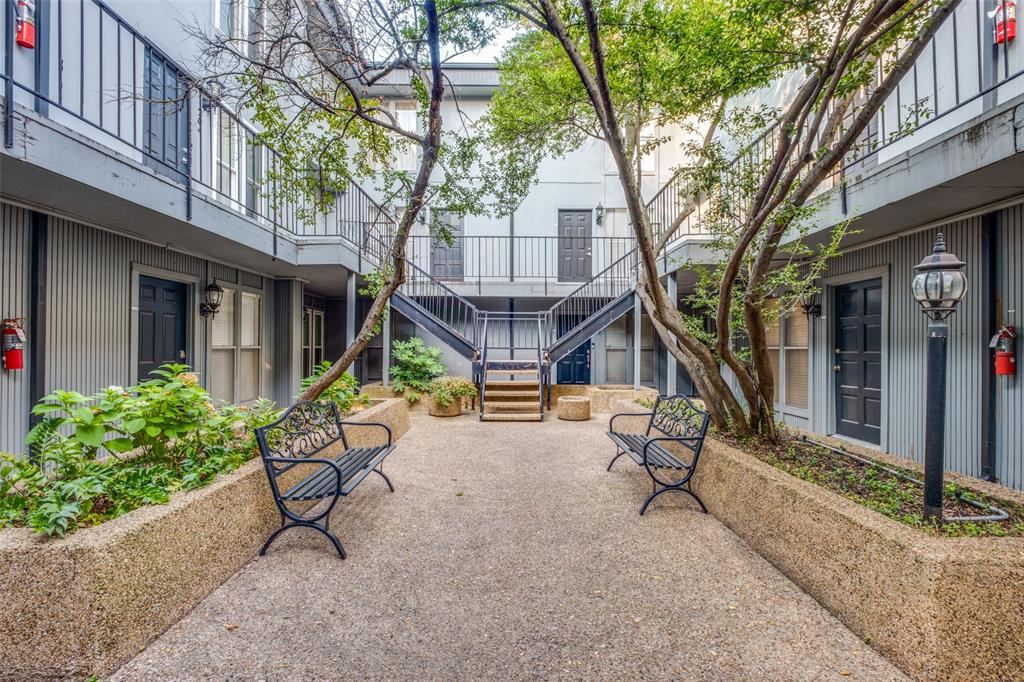 One Holland Place Condos - Residential