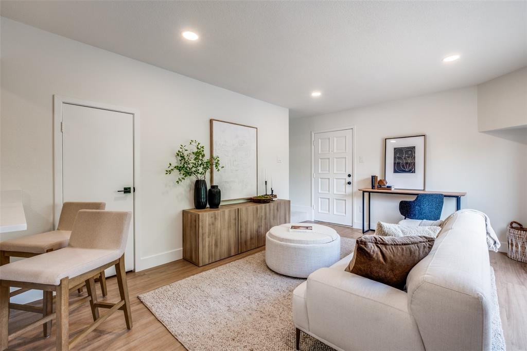 One Holland Place Condos - Residential