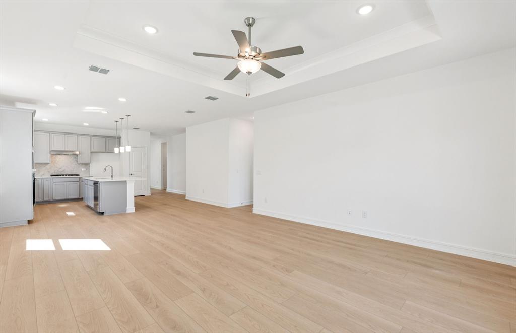 Treeline - Residential