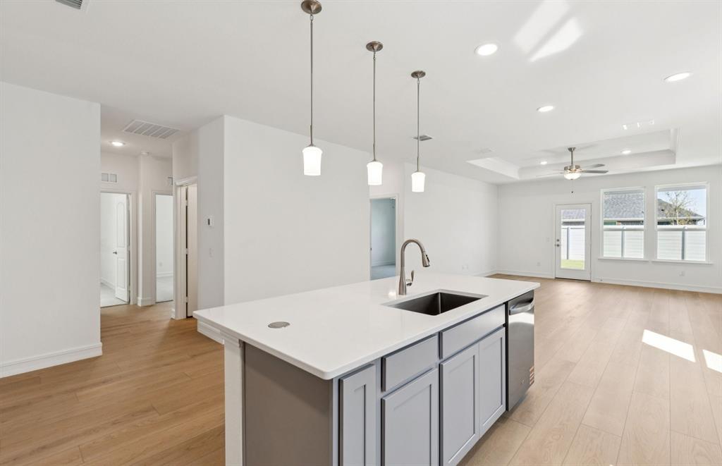 Treeline - Residential