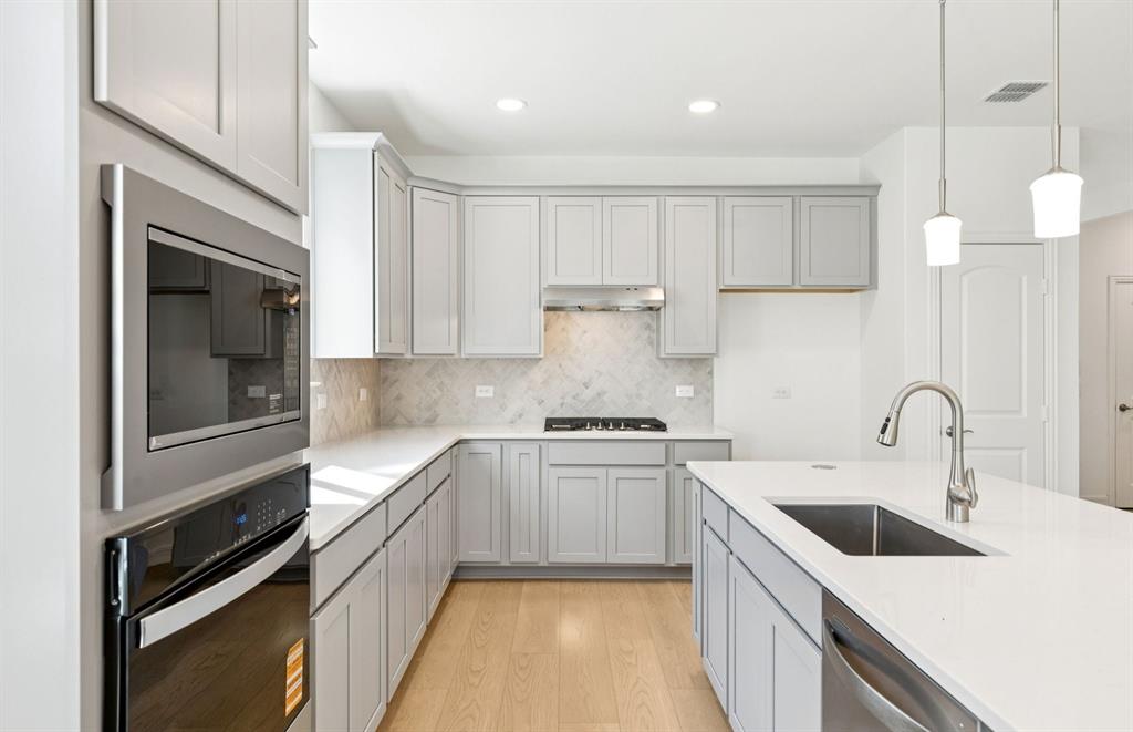 Treeline - Residential